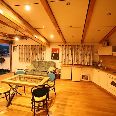 Antique Apartment Trogir