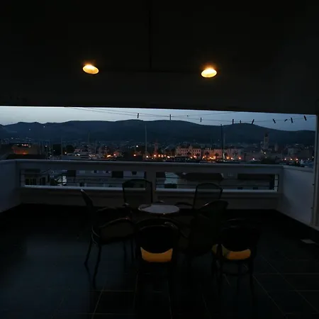 Apartment Antique