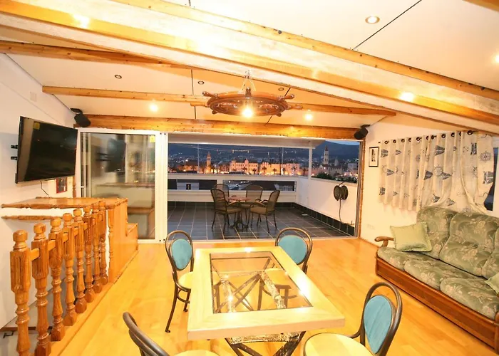 Apartment Antique Trogir